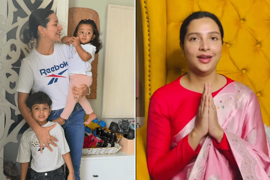 'মা' শুভশ্রী